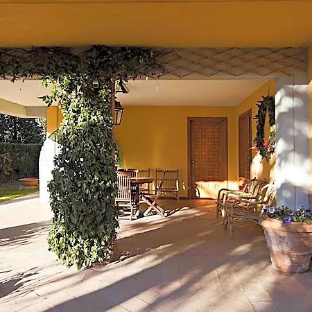 Igea 50 Bed & Breakfast 4*