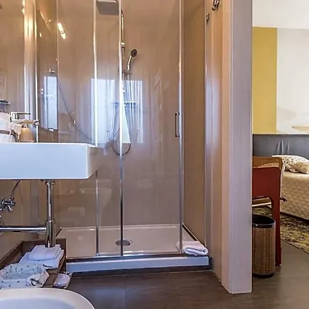 Igea 50 Bed & Breakfast 4*